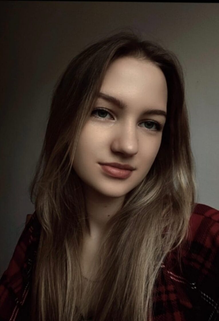 Sirsnīga meistare runā ukraiņu un krievu valodā